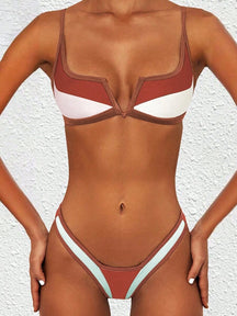 Biquíni Flor-de-Lis