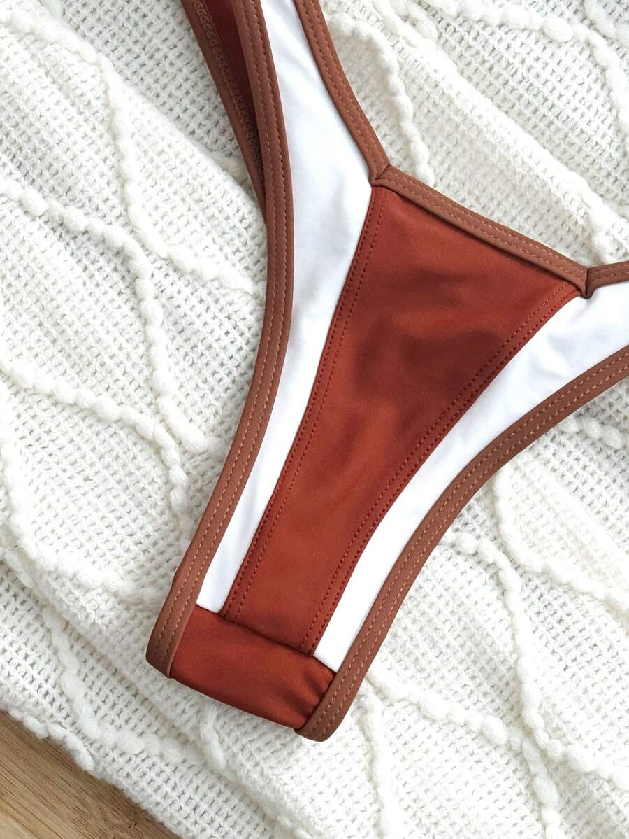 Biquíni Flor-de-Lis